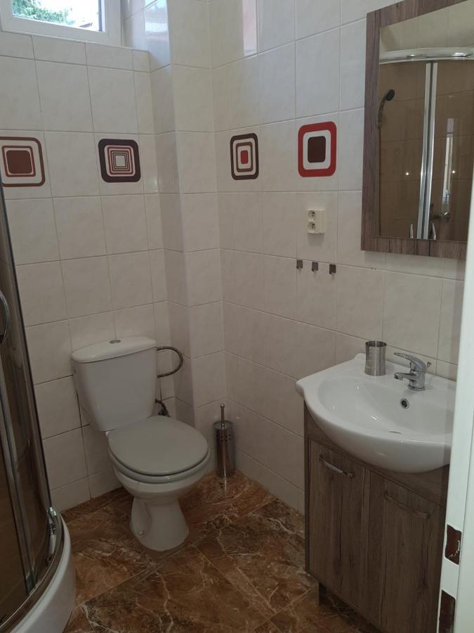 Apartman Deny2 Apartment Дечин Екстериор снимка